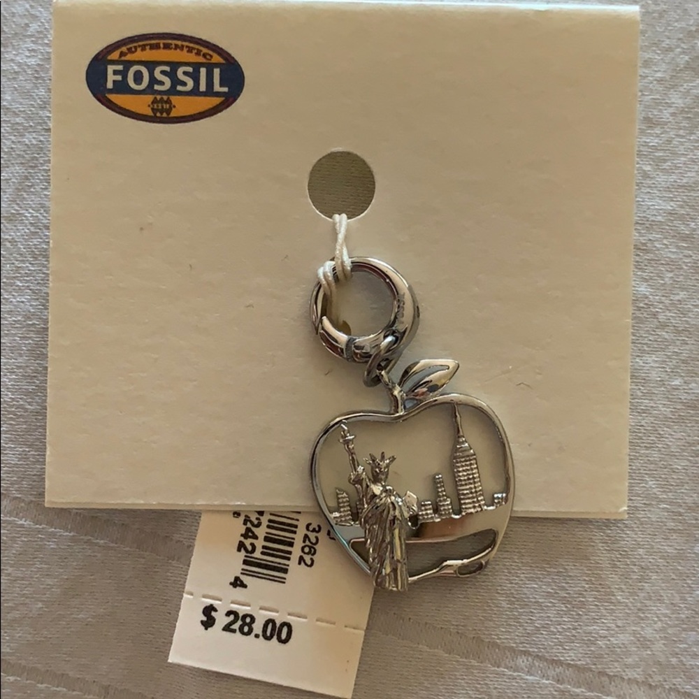 Fossil New York Charm